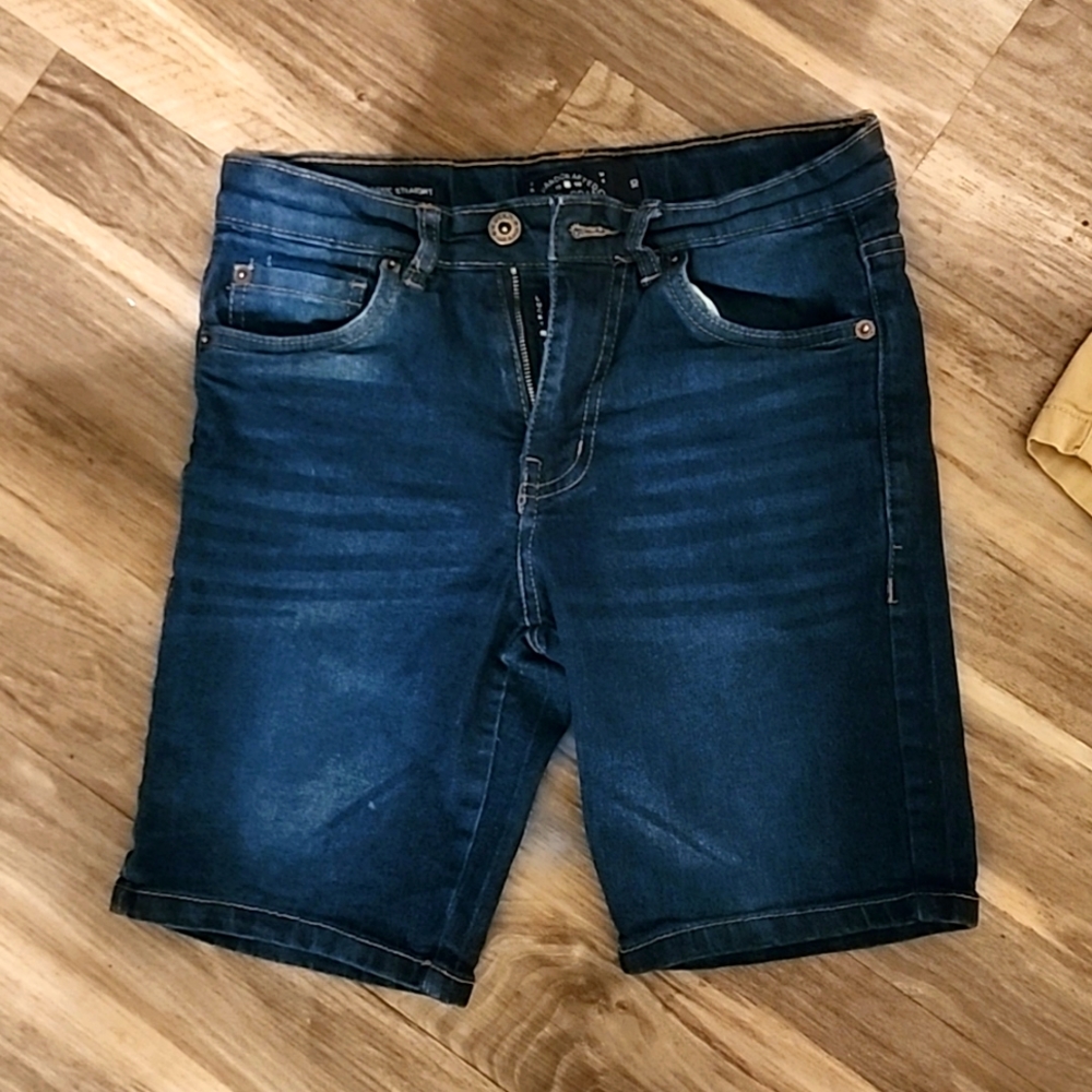 Boys Lucky Brand size 10 Jean shorts